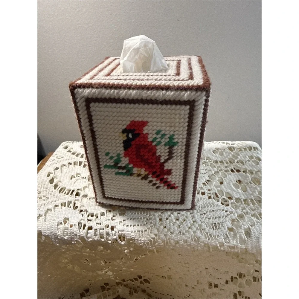 Handmade Plastic Canvas Tissue Box Cover Cardinal